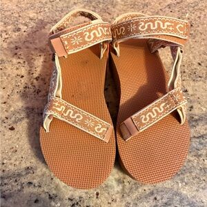 Teva Women's Sandals in Tan and Cream